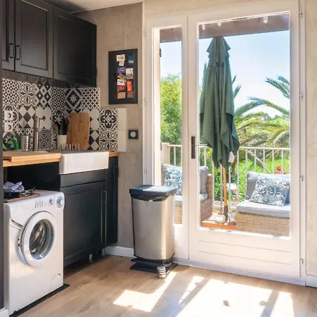 Petit Duplex Lumineux Avec Terrasse A Giens * Hyères